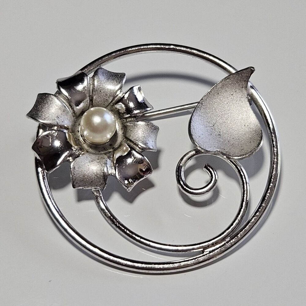 Vintage Curtis Creations Signed CC Sterling Silver Faux Pearl Flower Brooch Pin